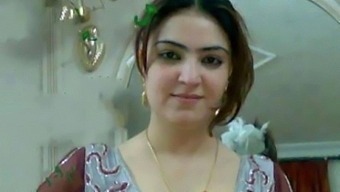 Pakistani 18-Year-Old'S Group Sex Adventure With Aunt
